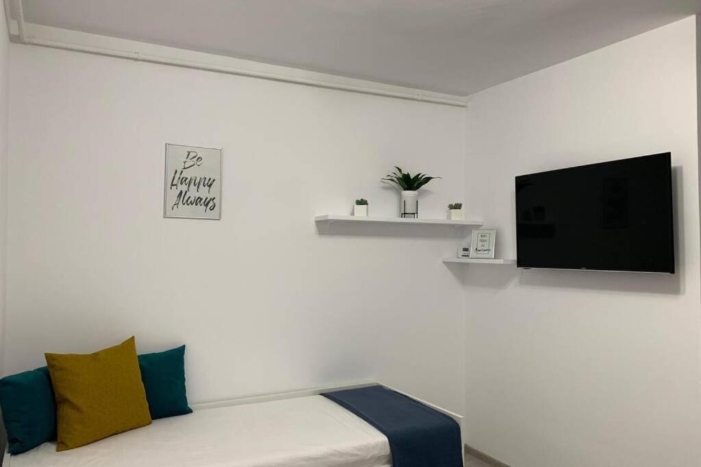 Cozy Studio Apartament Zalău מראה חיצוני תמונה
